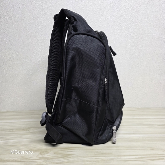 OGIO Black Backpack Marathon - Picture 4 of 11